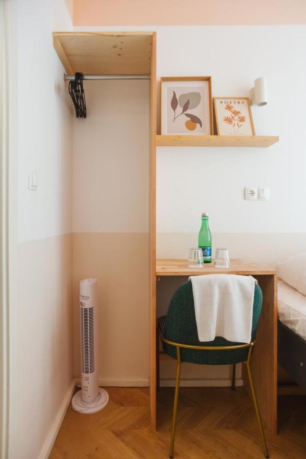Malfatti Room Oasis With Coworking Space Vienne Extérieur photo